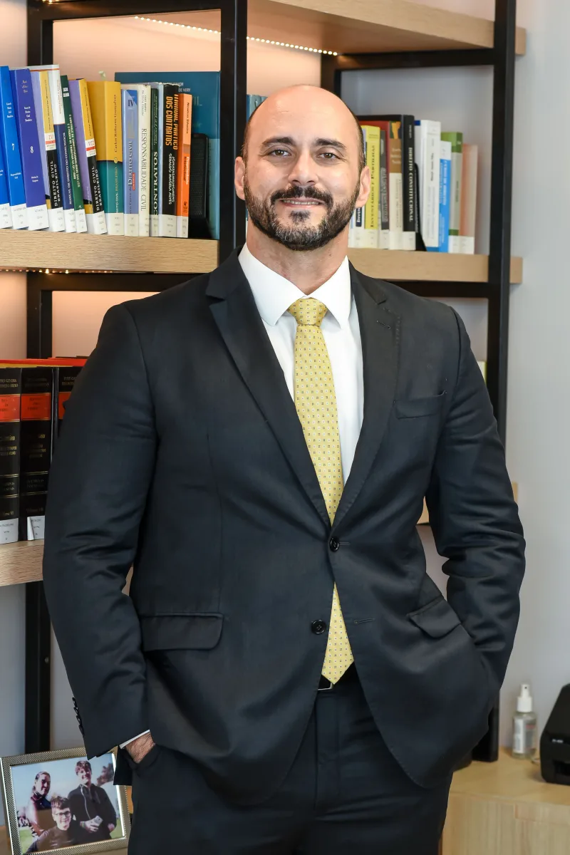 Fabiano Lopes — OAB/MA 6.417